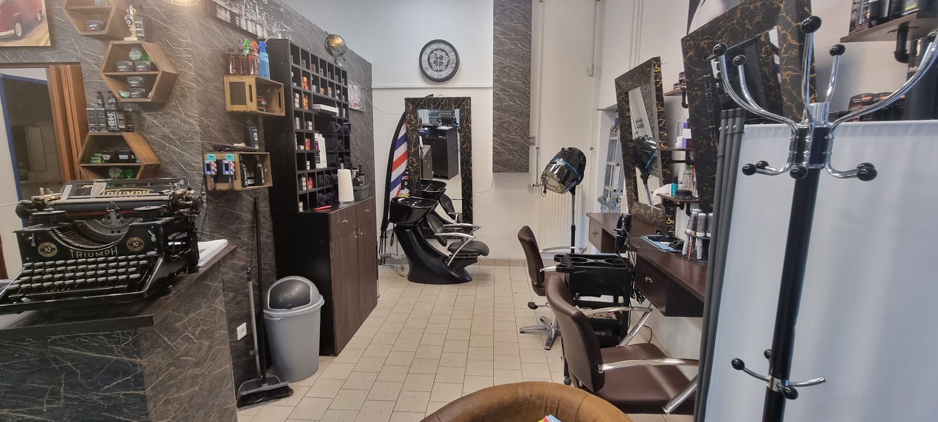 CASANOVA FRISEUR & BARBERSHOP
